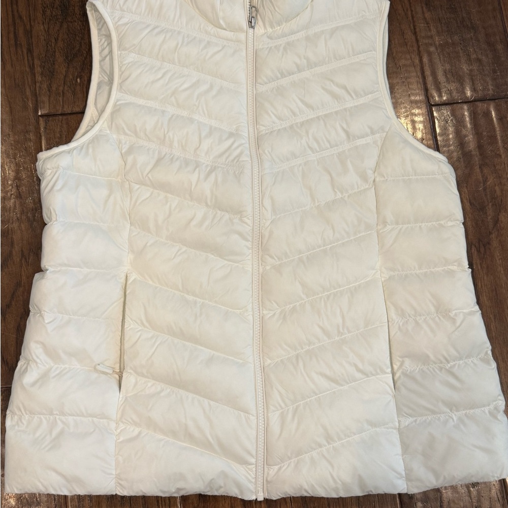 32 Degrees White Quilted Puffer Vest